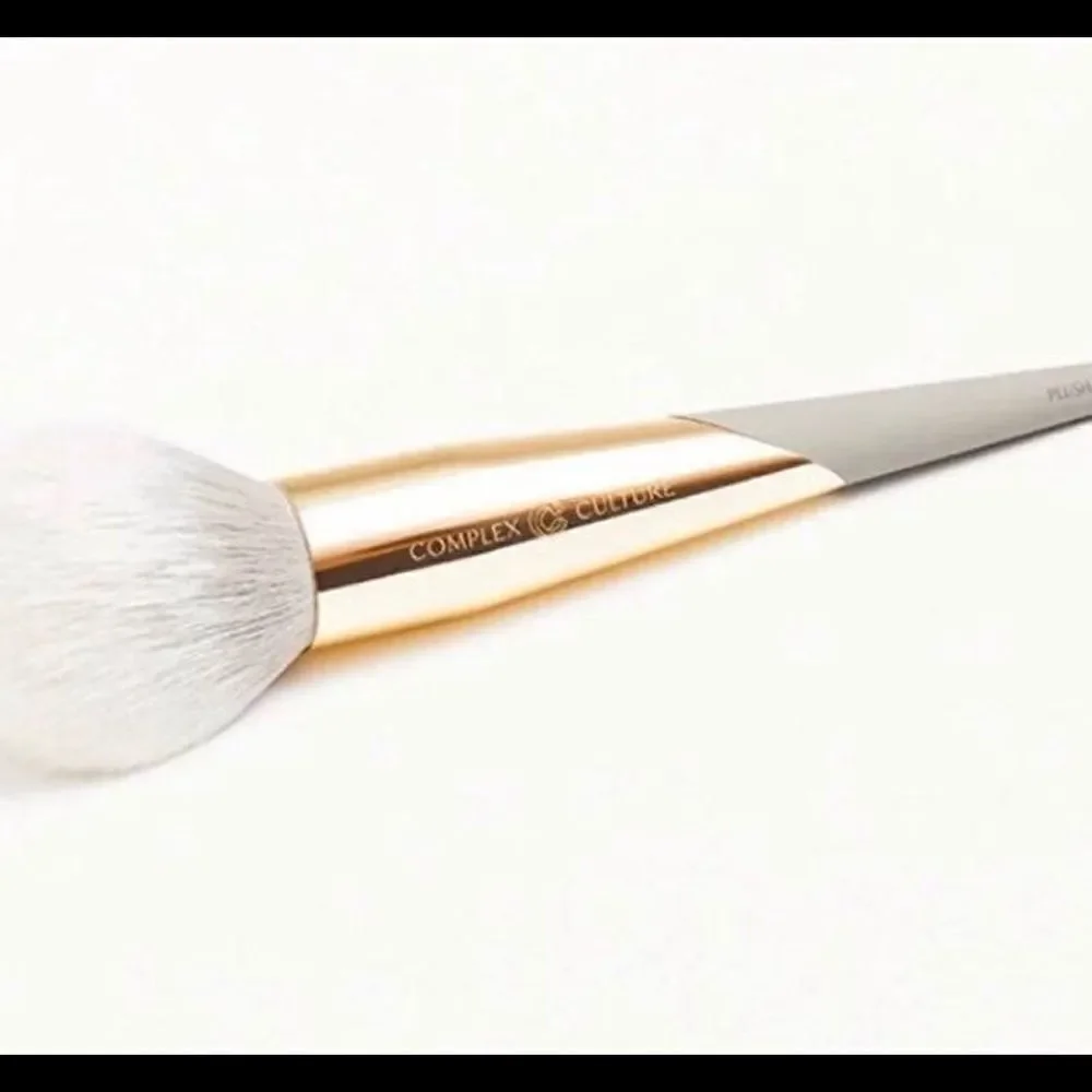 Complex & Culture Makeup Brush Quality outstanding